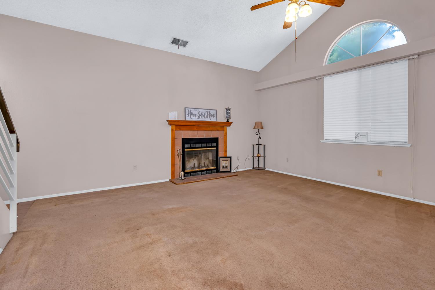 1241 Warkentin St, Kingsburg, CA 93631