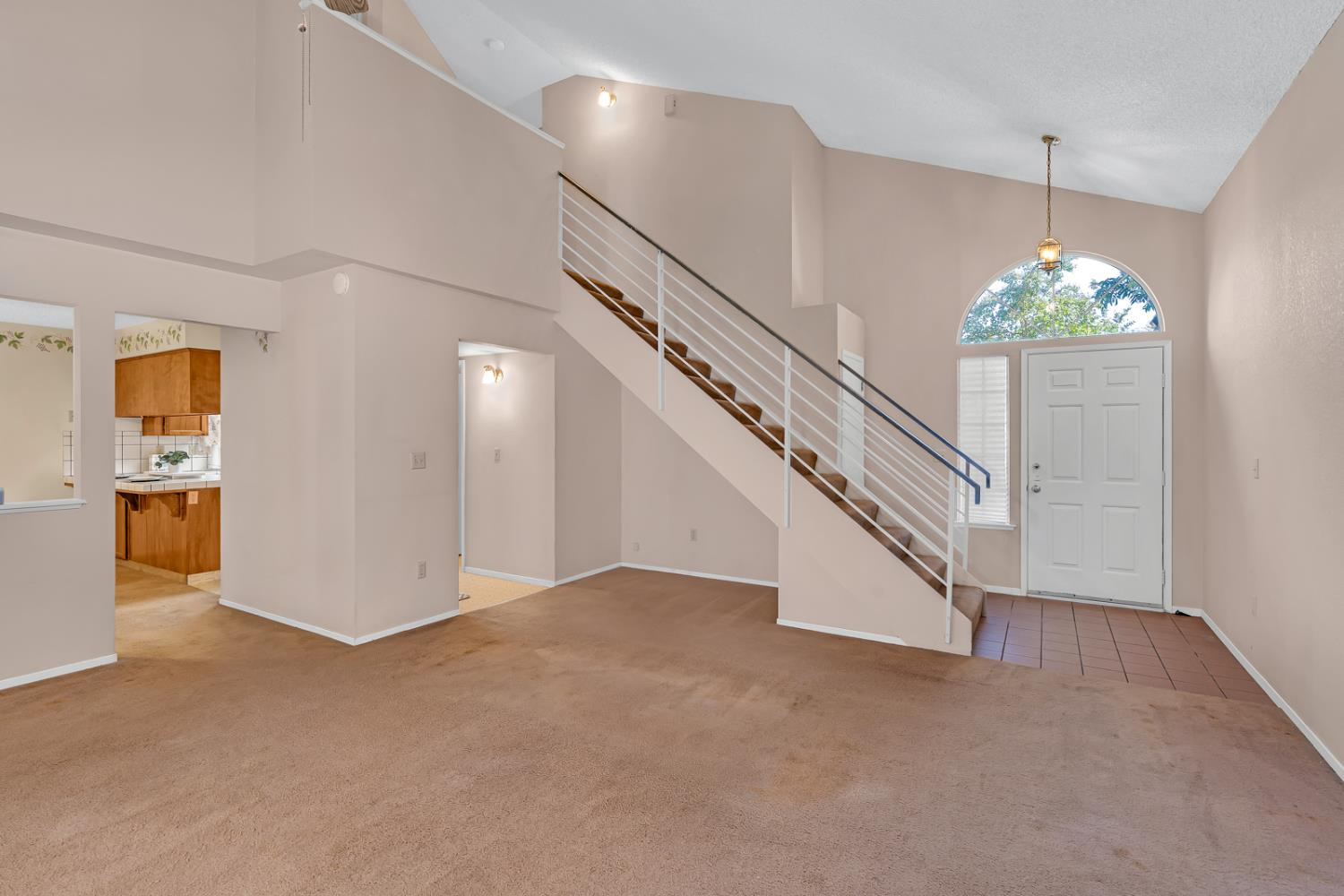 1241 Warkentin St, Kingsburg, CA 93631