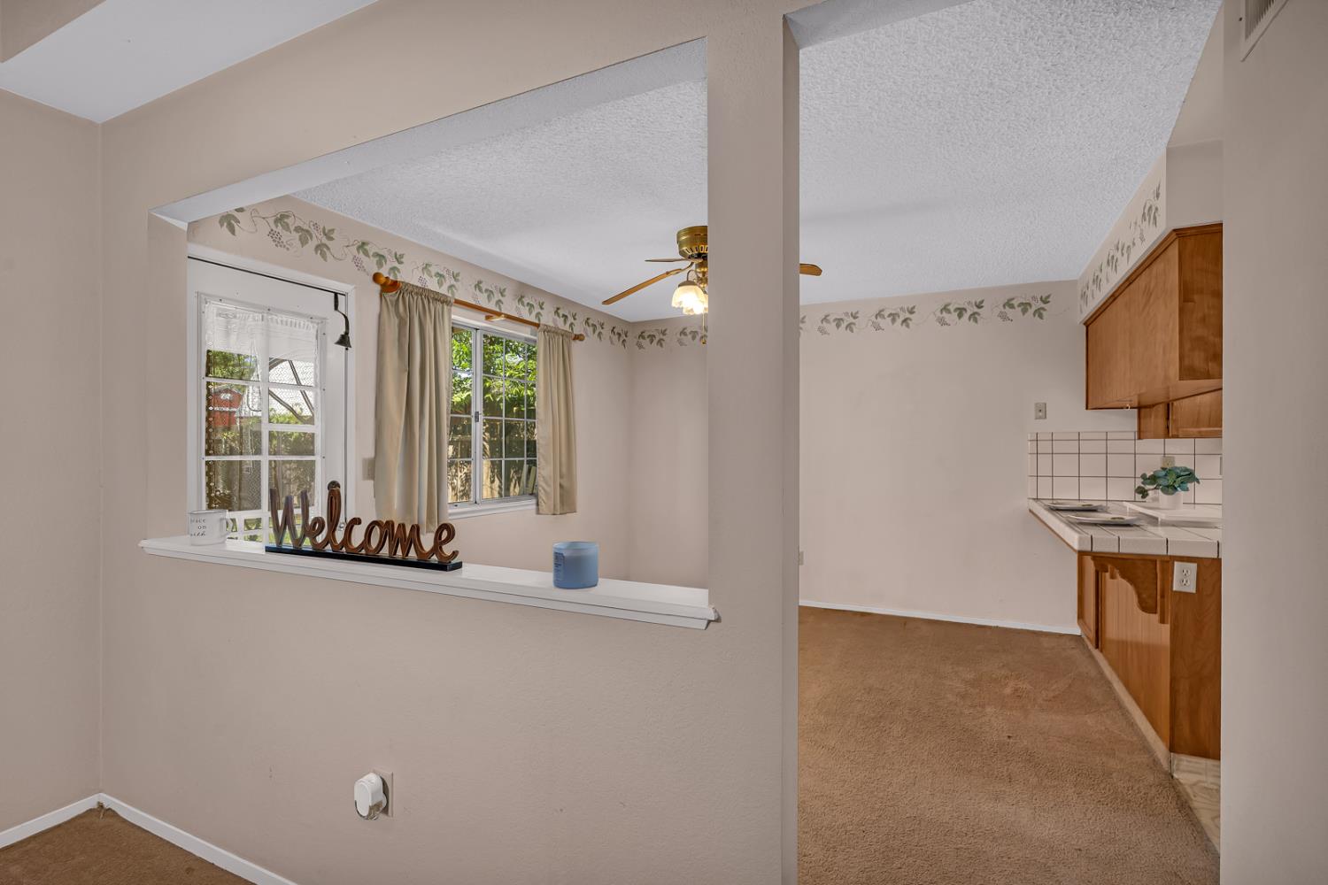 1241 Warkentin St, Kingsburg, CA 93631