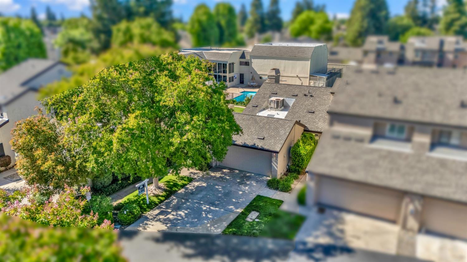 1116 Cedar Creek Dr #4, Modesto, CA 95355