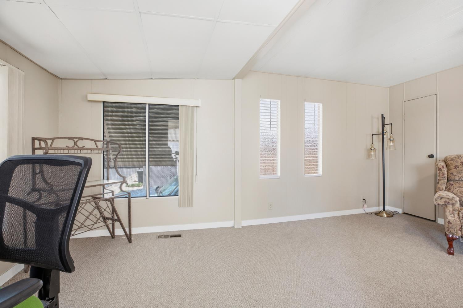 1200 S Carpenter Rd #105, Modesto, CA 95351
