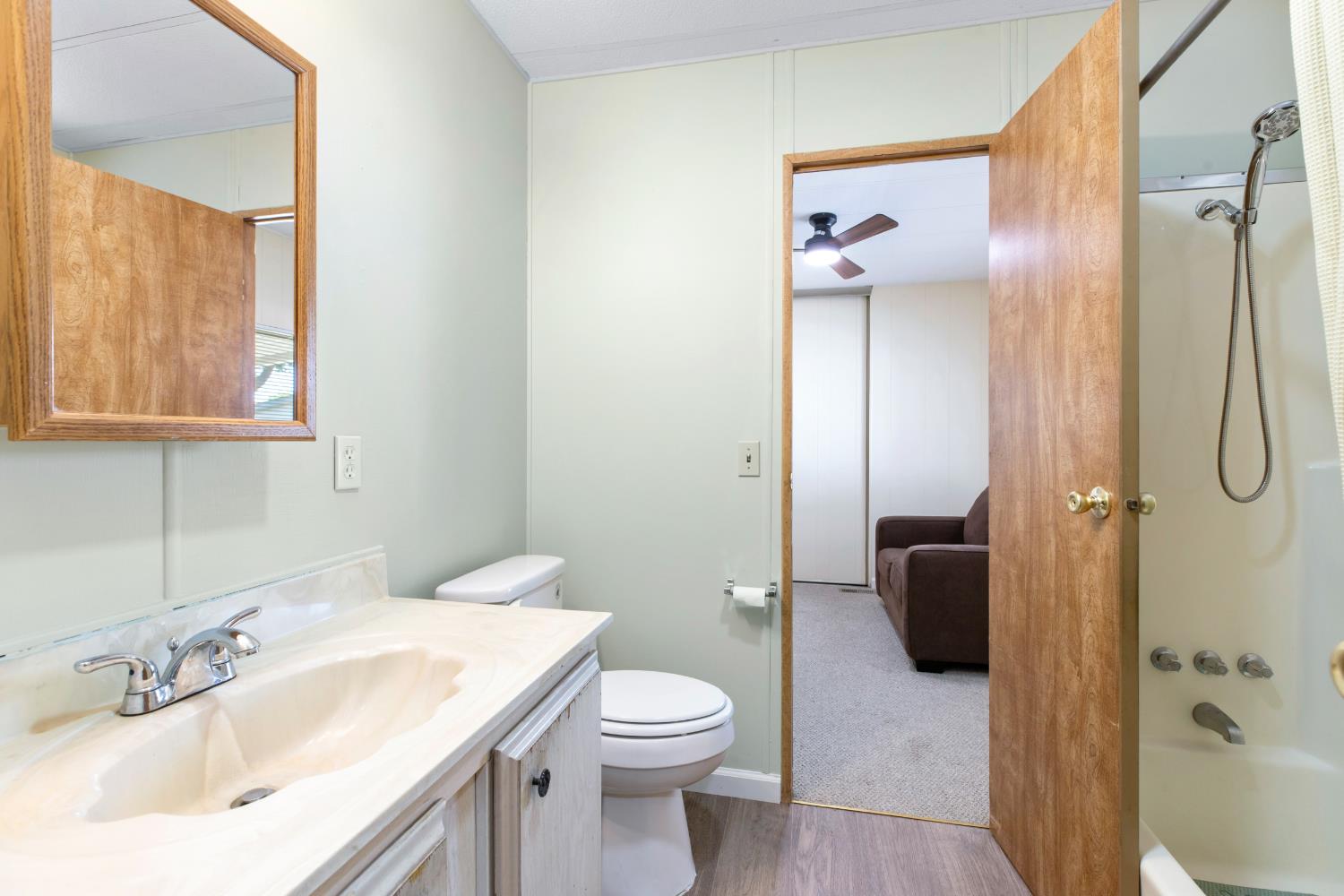 1200 S Carpenter Rd #105, Modesto, CA 95351