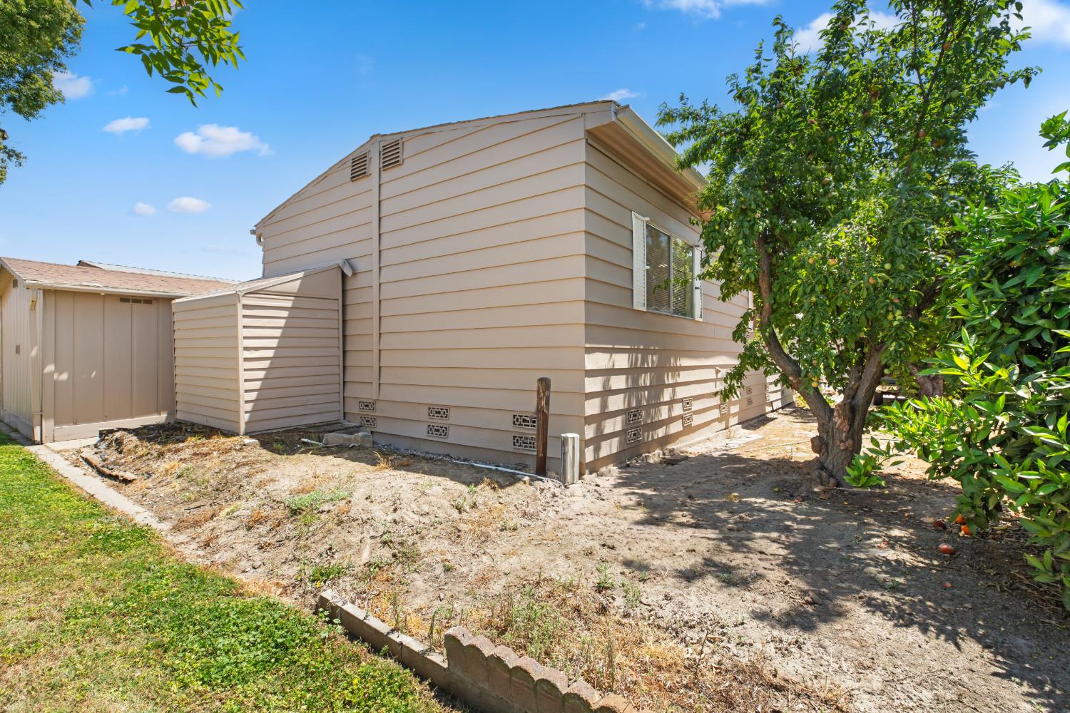 1200 S Carpenter Rd #105, Modesto, CA 95351