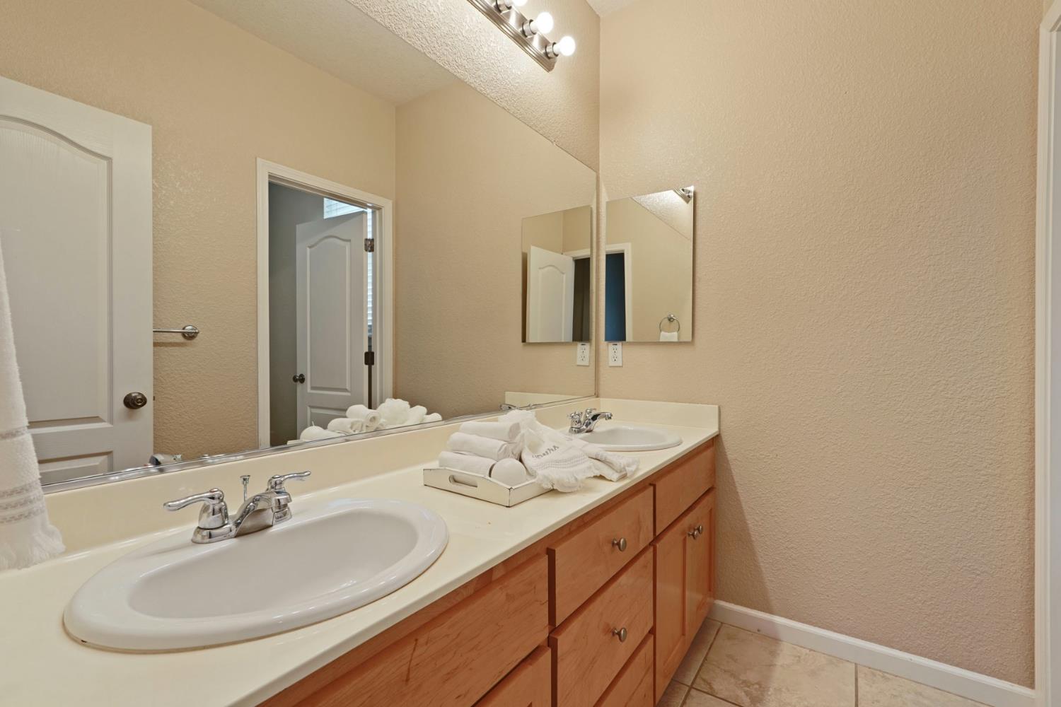 2604 Temescal Drive, Modesto, CA 95355