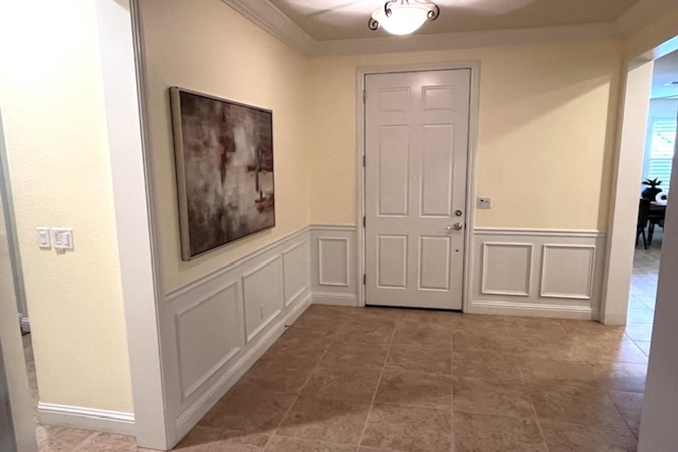 2473 Dutchwood Ln, Manteca, CA 95336