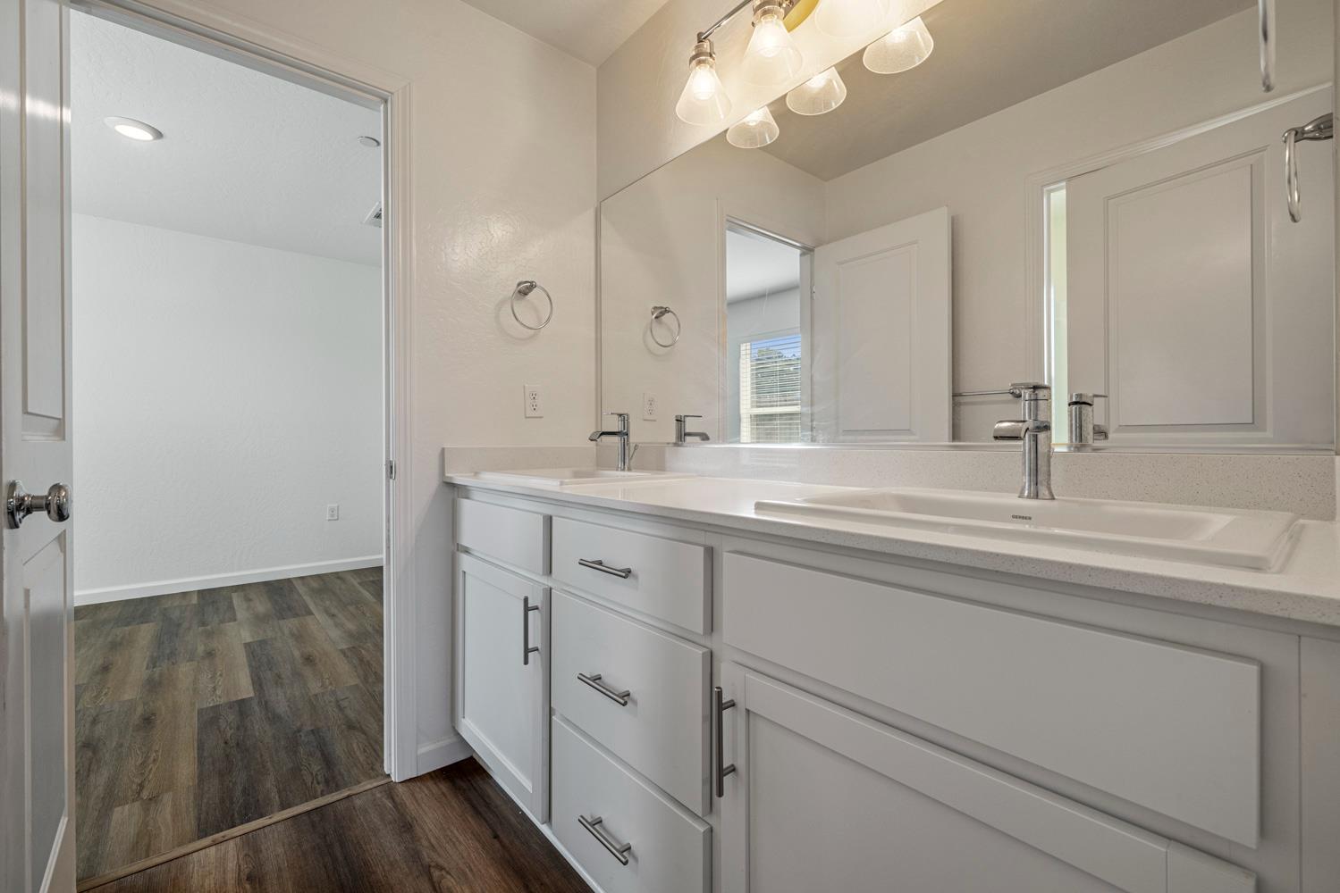342 Rubicon Ct, Merced, CA 95341