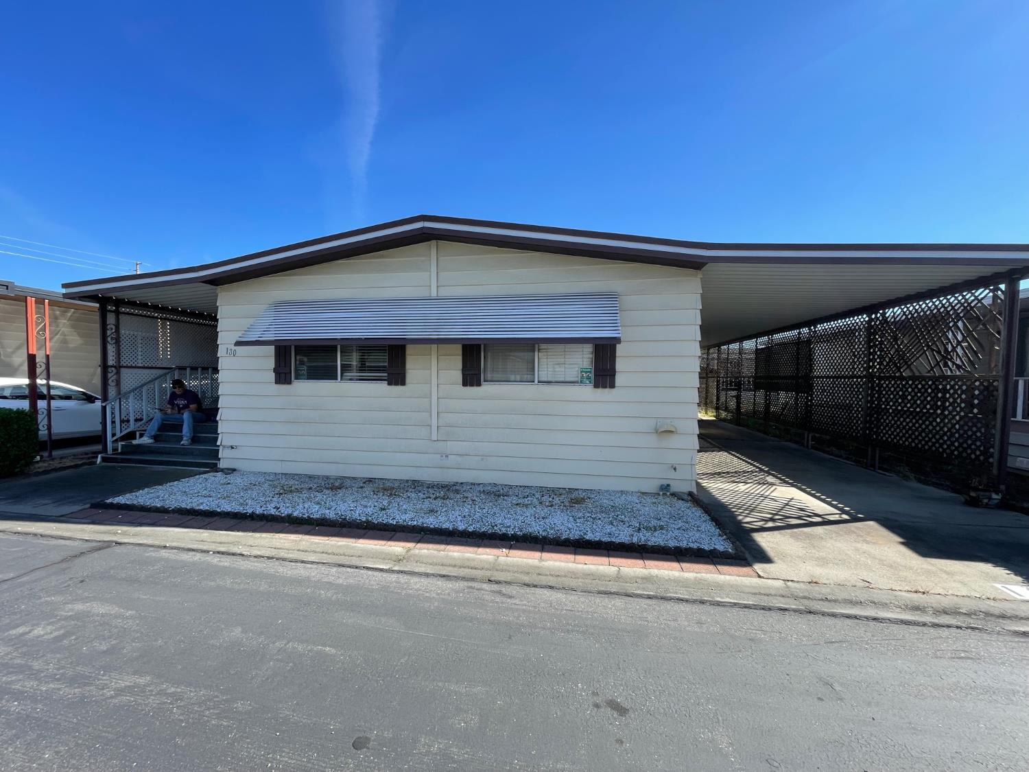 1400 N Tully Rd #180, Turlock, CA 95380