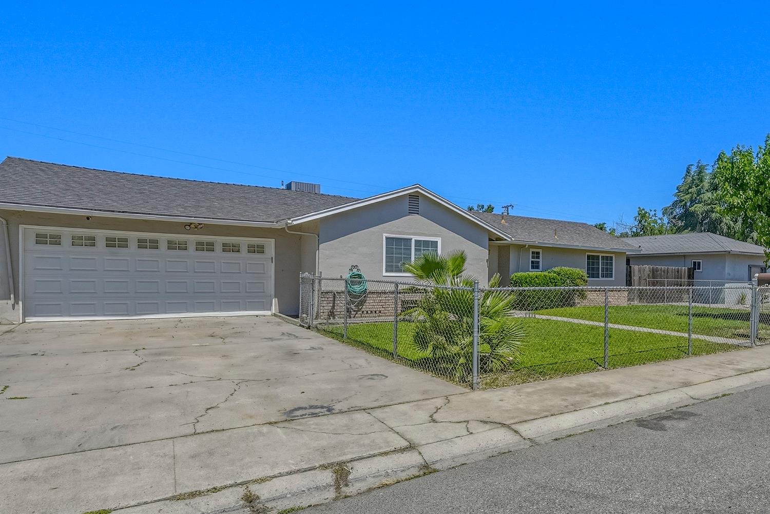 1512 Coolidge Ave, Chowchilla, CA 93610