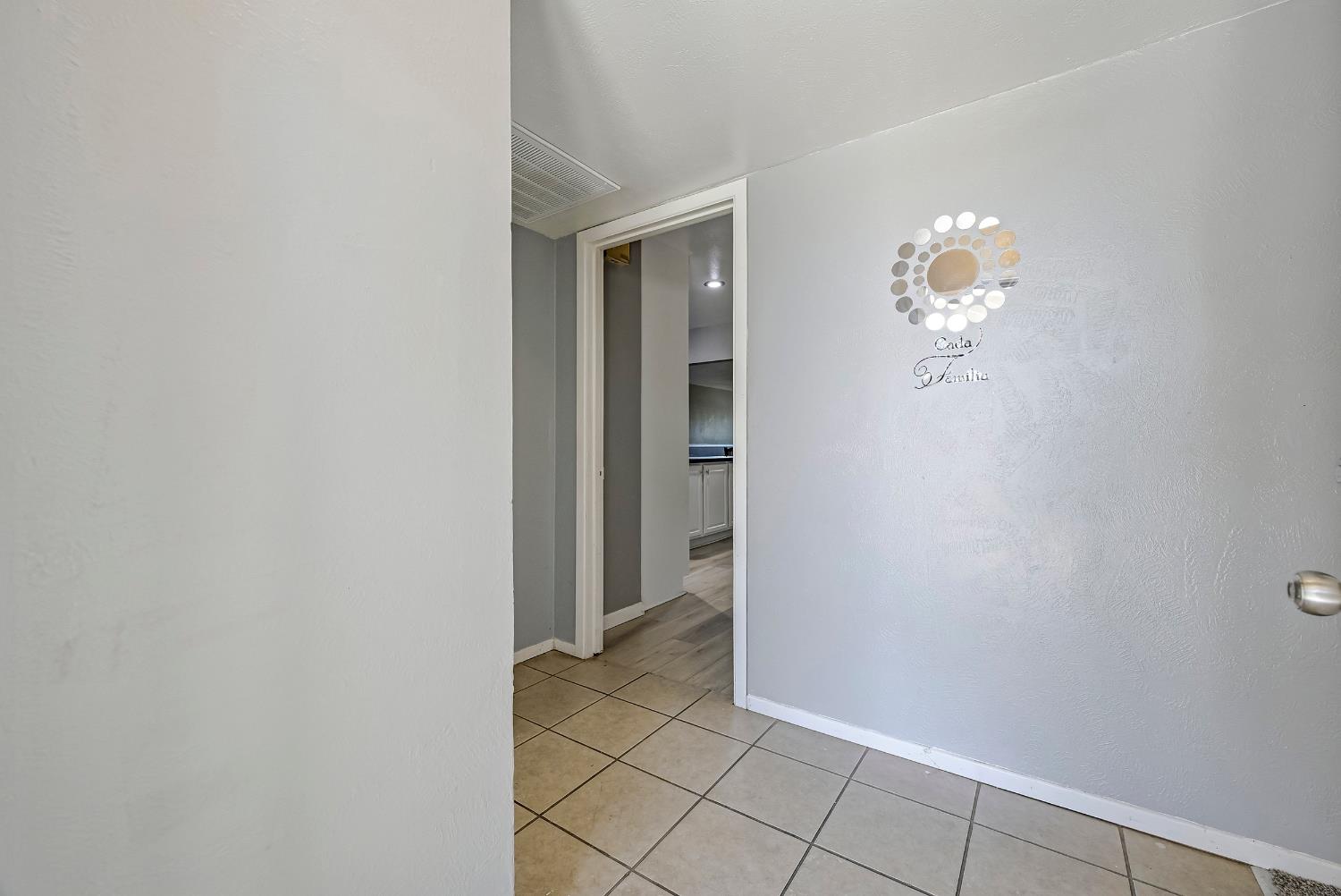 1512 Coolidge Ave, Chowchilla, CA 93610