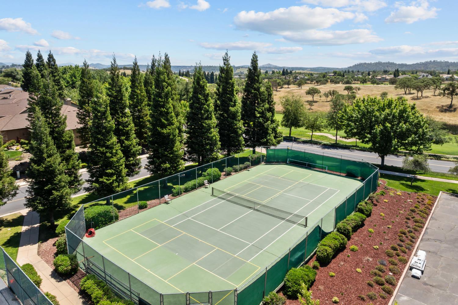 263 Quail Creek Dr, Copperopolis, CA 95228