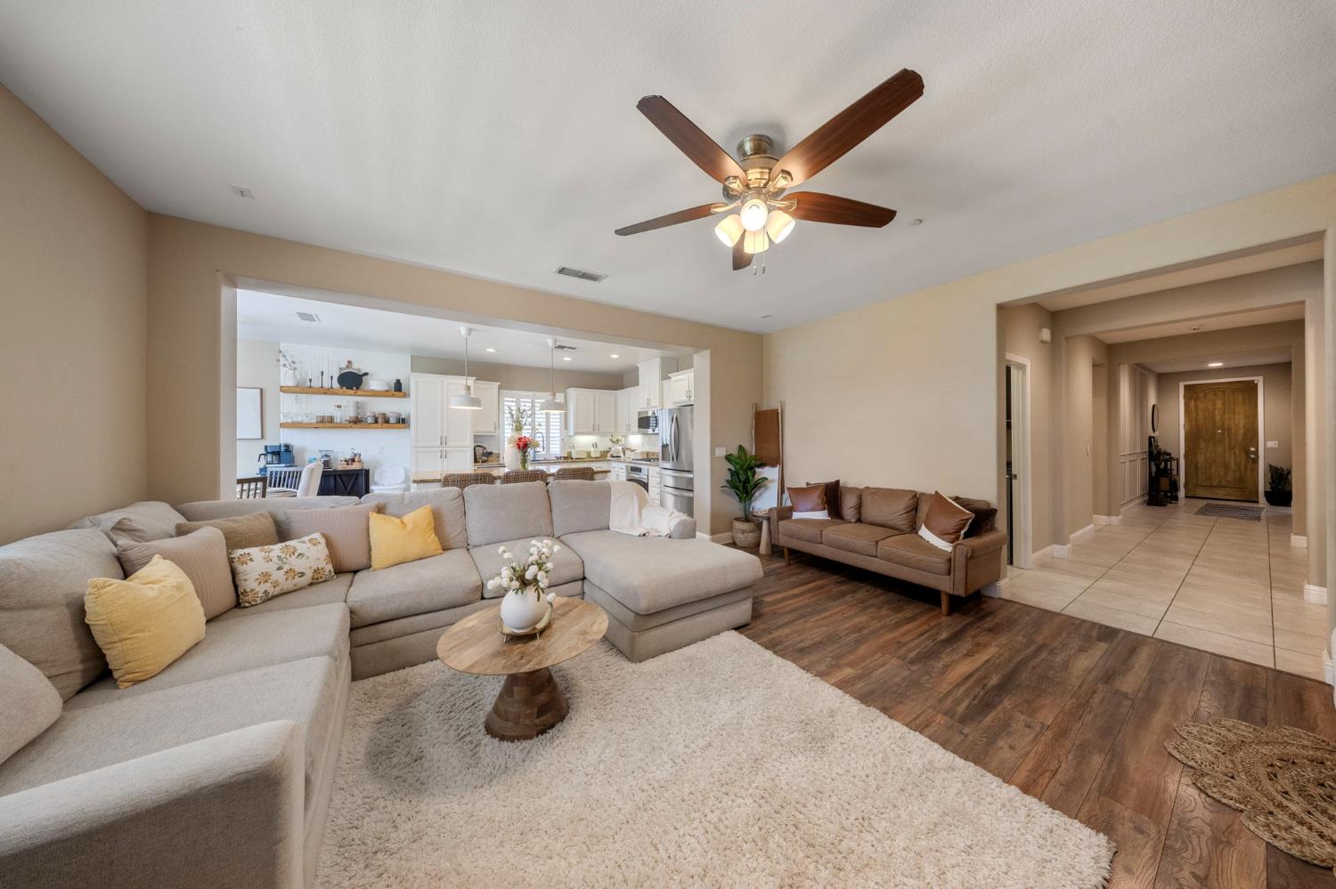 1046 Shady Grove St, Manteca, CA 95336