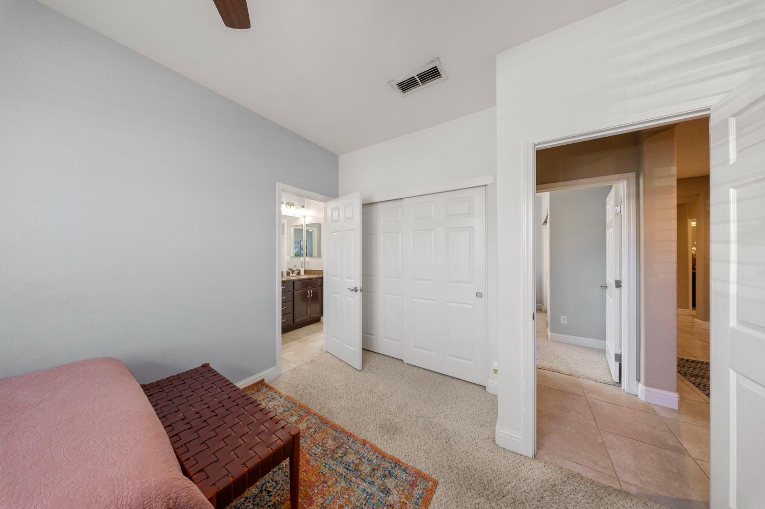 1046 Shady Grove St, Manteca, CA 95336