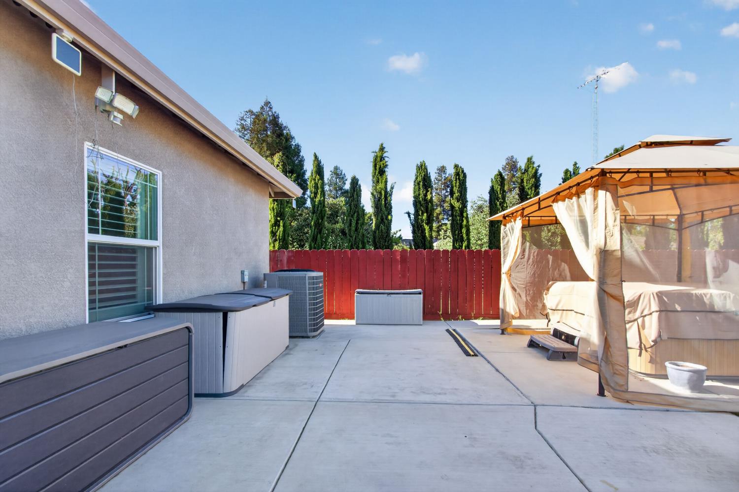 2500 Greenboro St, Turlock, CA 95382