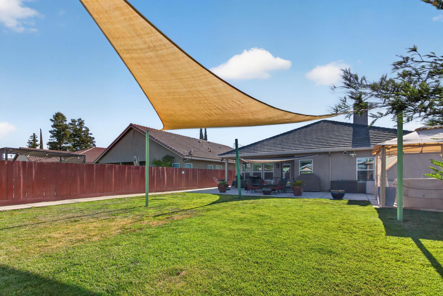 2500 Greenboro St, Turlock, CA 95382