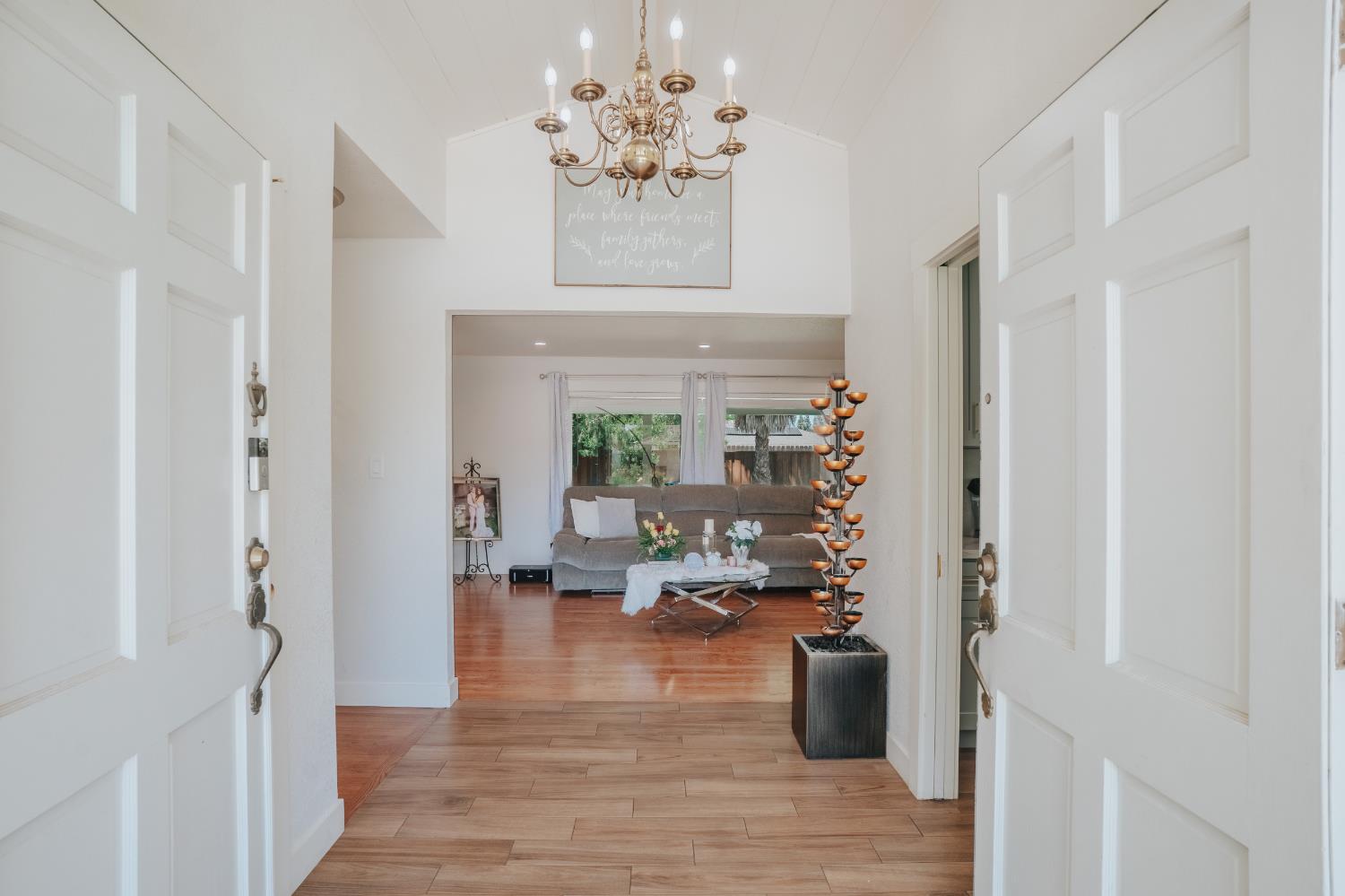 3421 Mansfield Ln, Modesto, CA 95350
