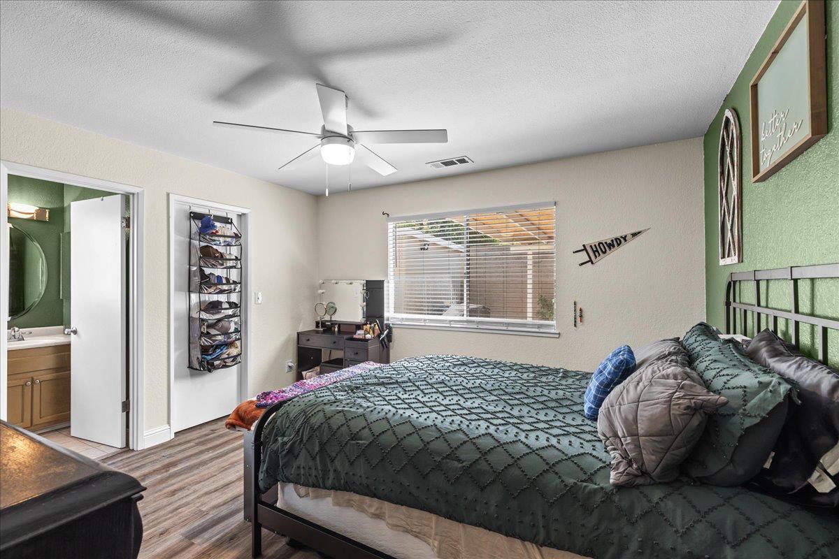 1205 Courtney Way, Modesto, CA 95358