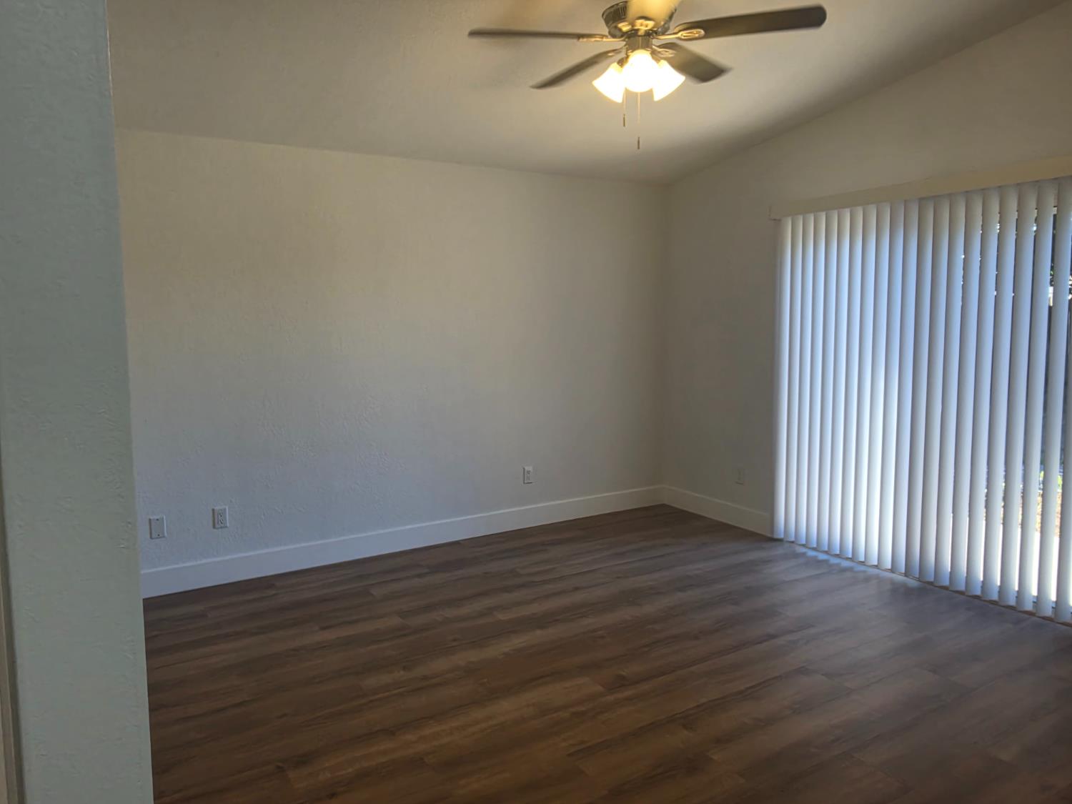 1833 Mimi Way, Modesto, CA 95351