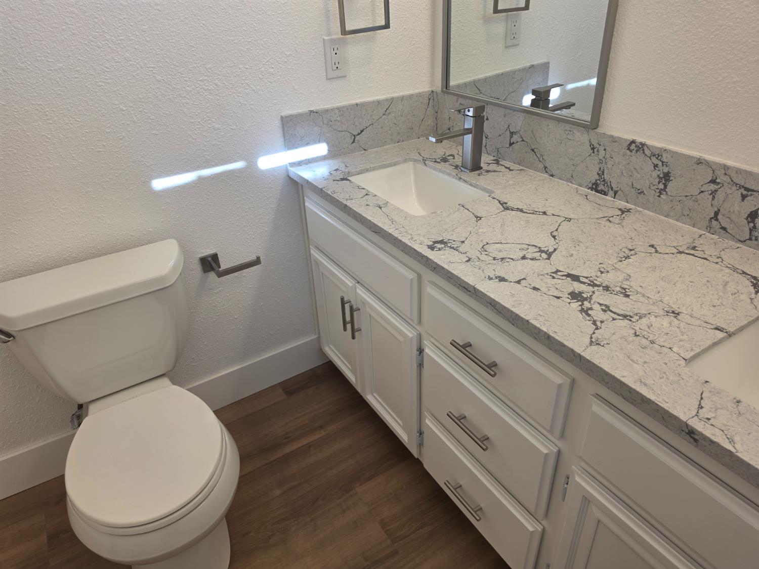 1833 Mimi Way, Modesto, CA 95351