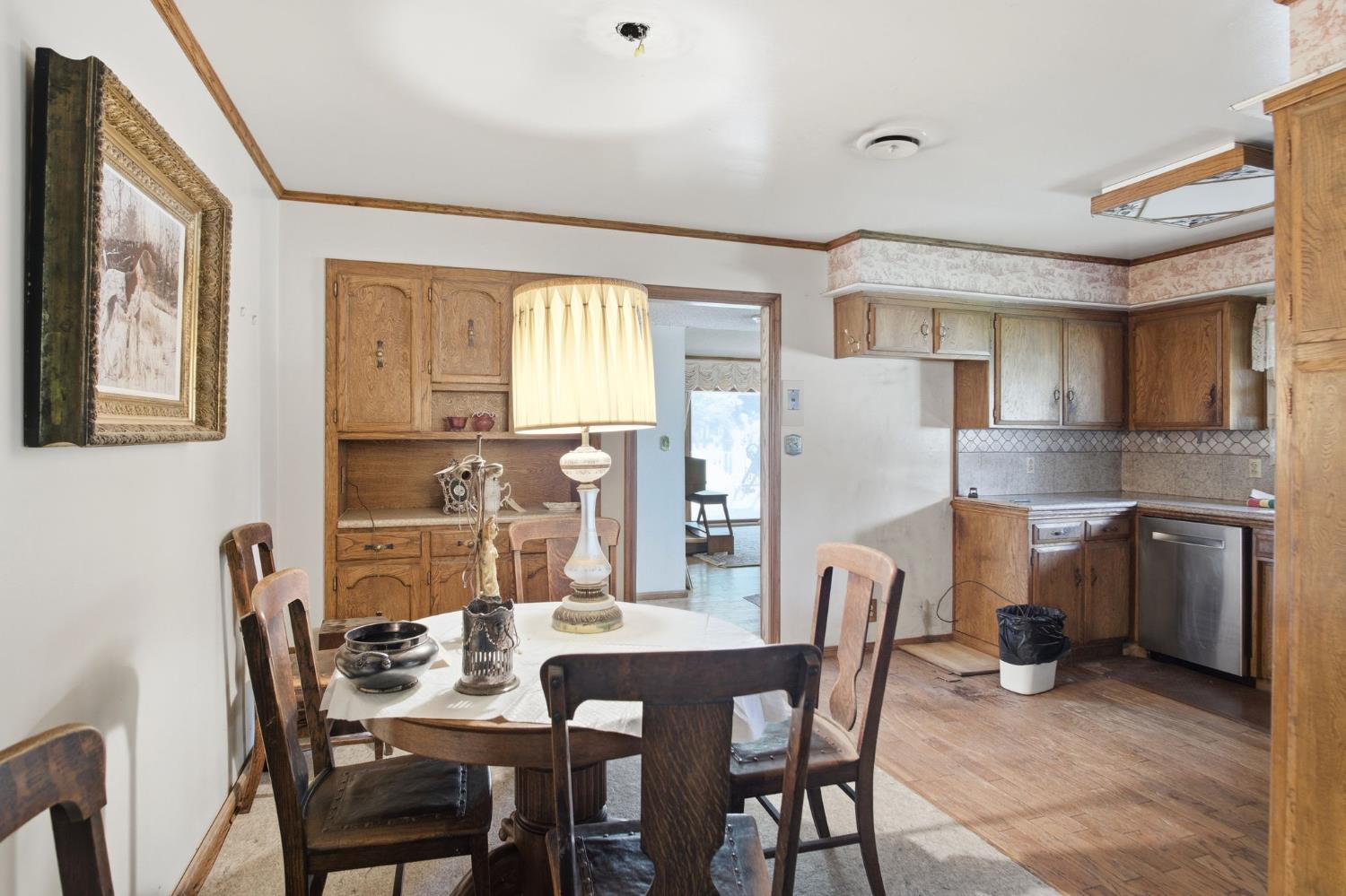 2411 Pinehurst Dr, Oakdale, CA 95361