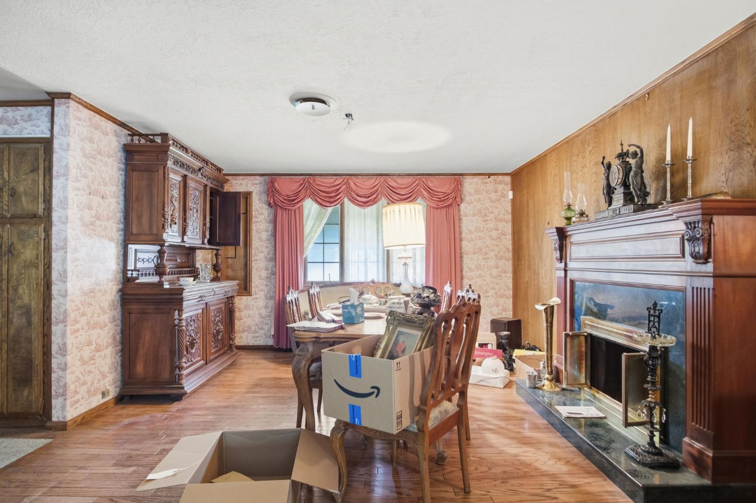 2411 Pinehurst Dr, Oakdale, CA 95361