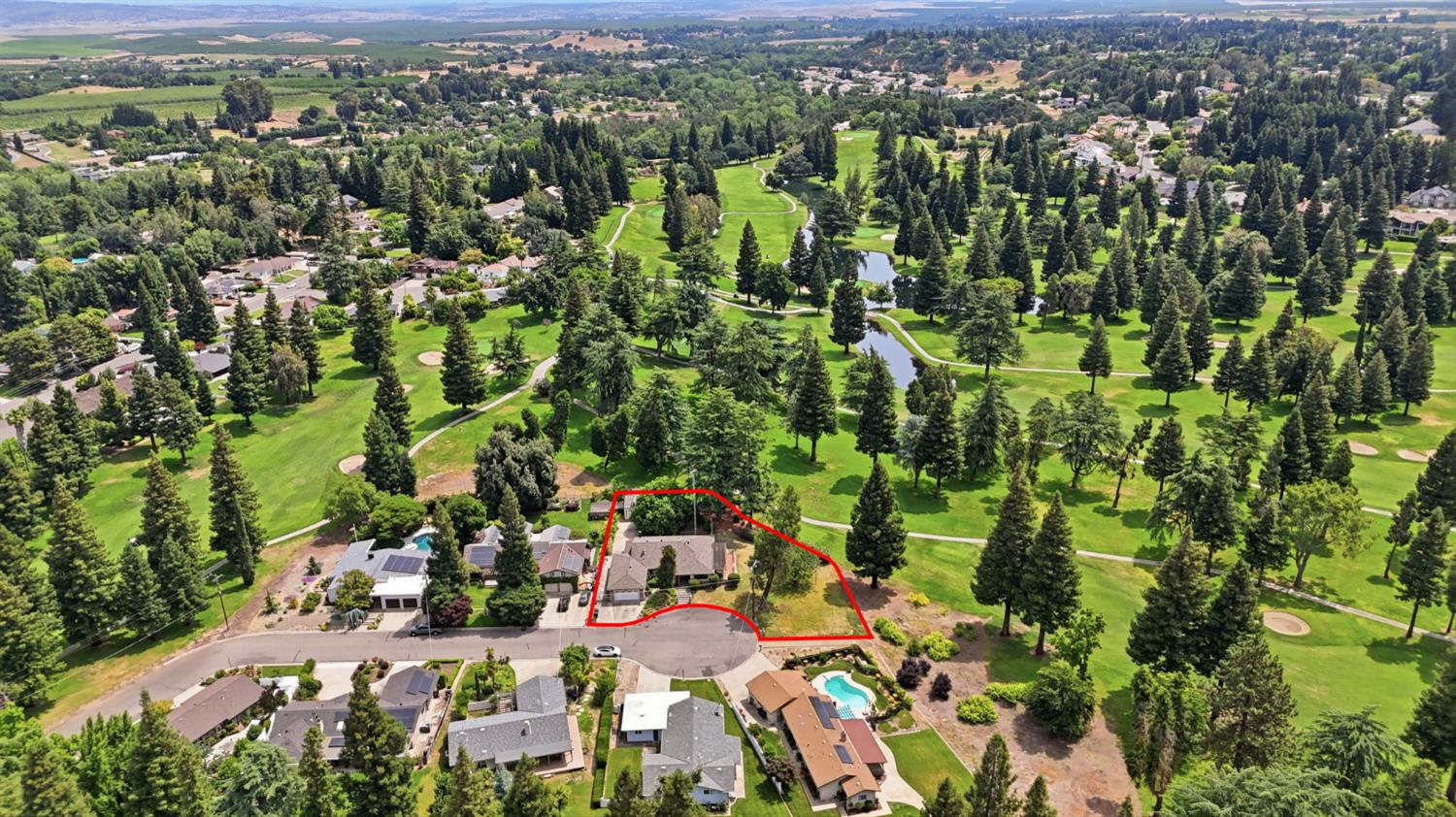 2411 Pinehurst Dr, Oakdale, CA 95361