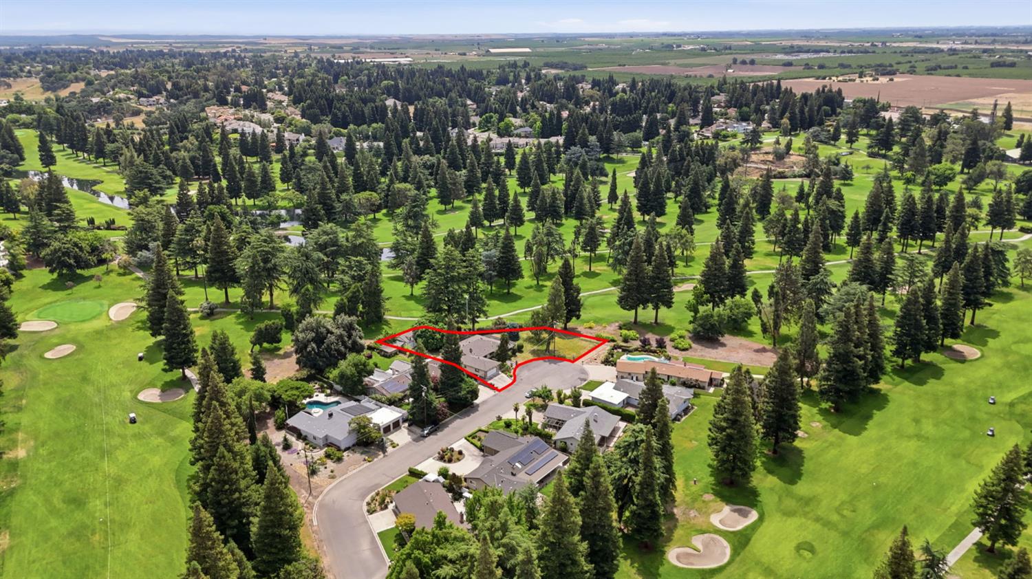 2411 Pinehurst Dr, Oakdale, CA 95361