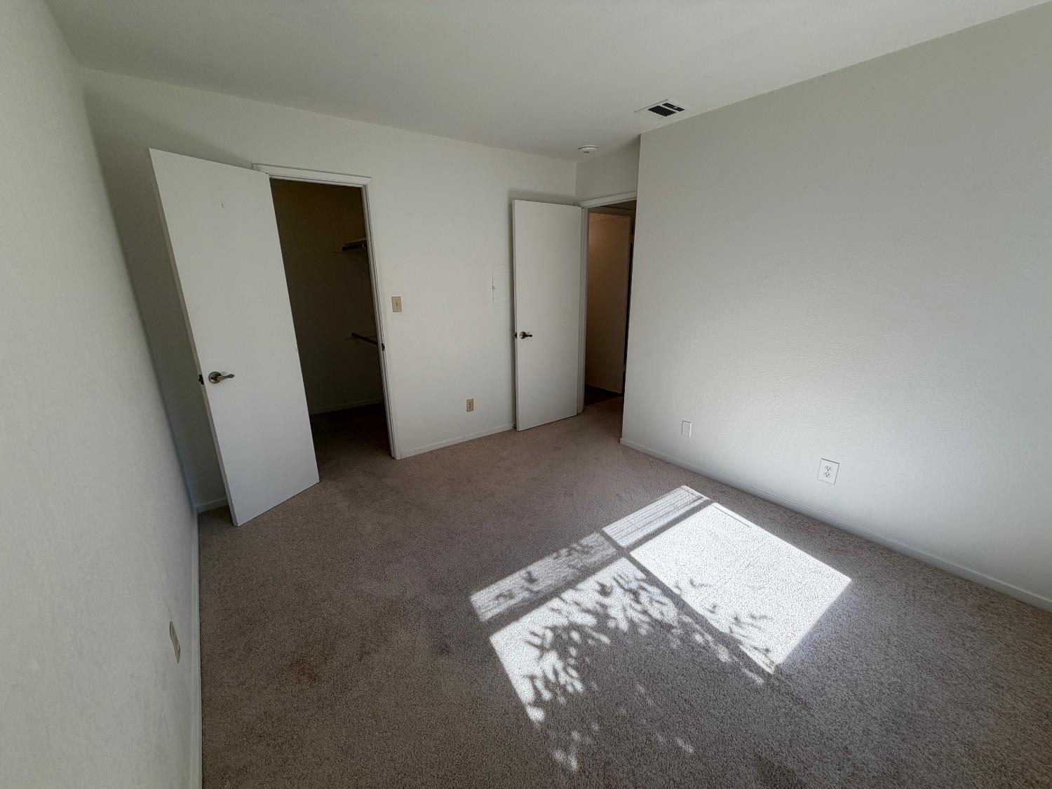 2900 Andre Ln #144, Turlock, CA 95382