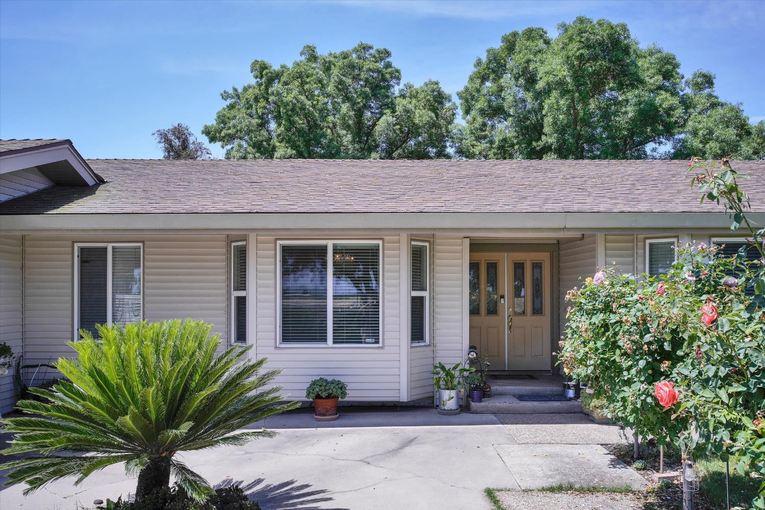 4611 Heather Hills Ln, Oakdale, CA 95361