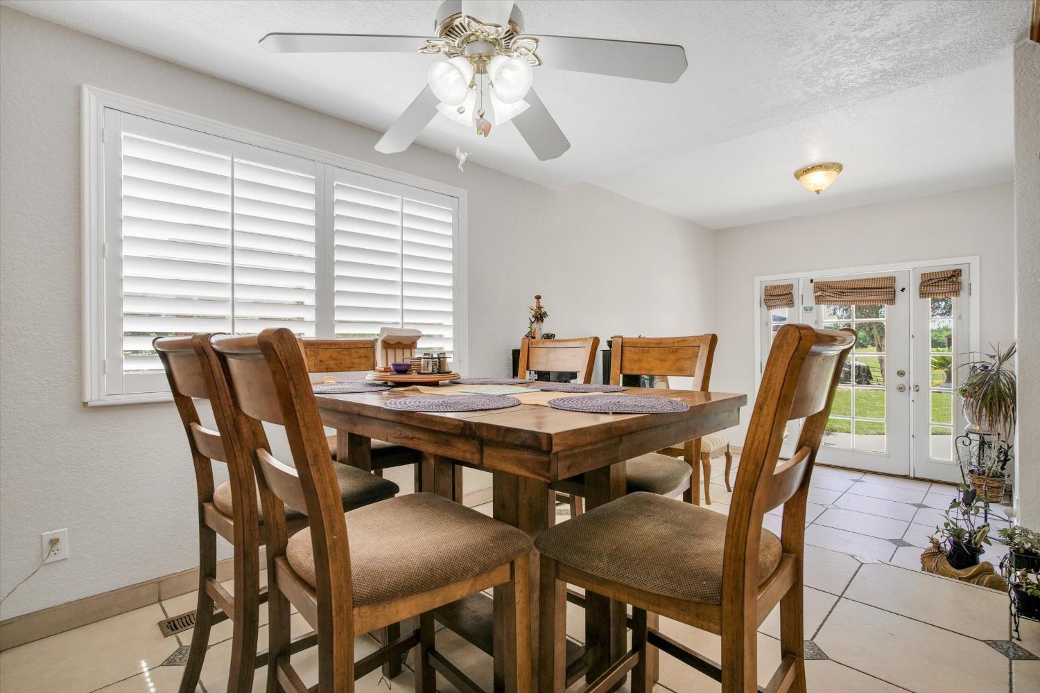 4611 Heather Hills Ln, Oakdale, CA 95361