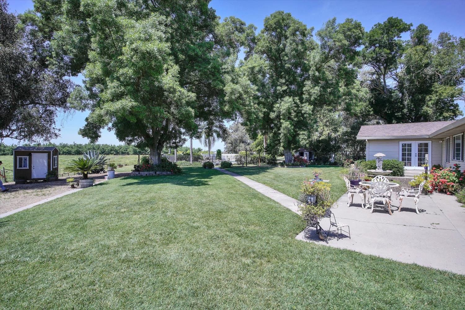 4611 Heather Hills Ln, Oakdale, CA 95361