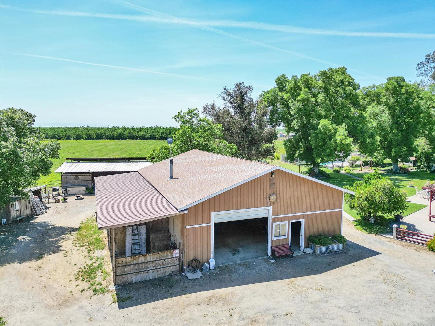 4611 Heather Hills Ln, Oakdale, CA 95361