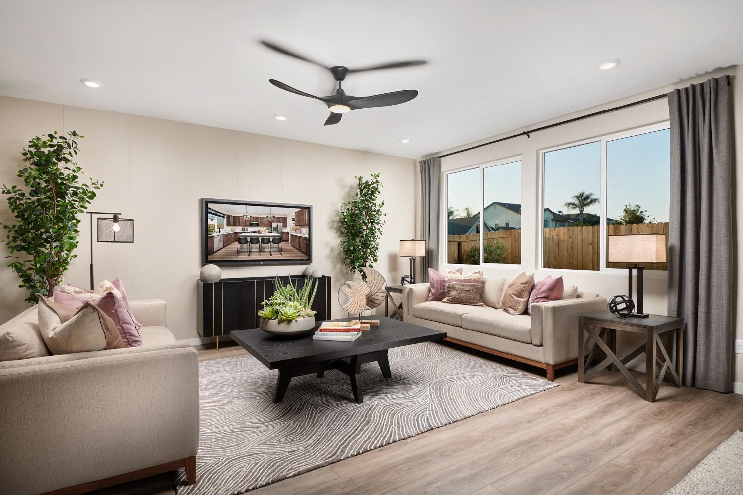 4719 Ariel St, Keyes, CA 95328