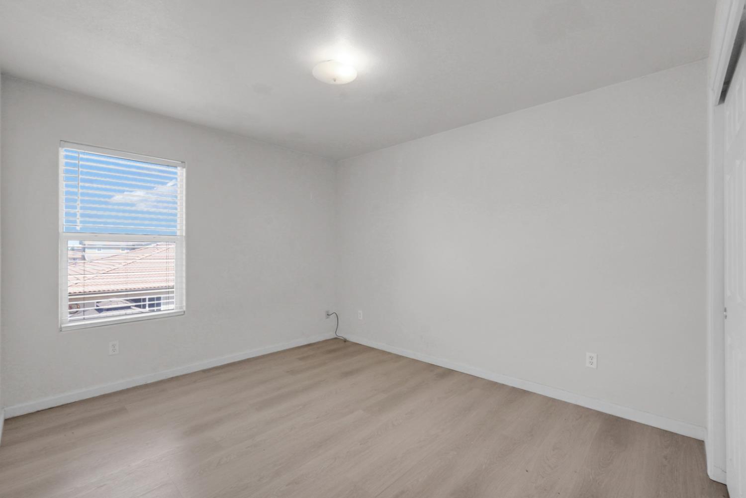 1412 Red Ribbons Ln, Manteca, CA 95337