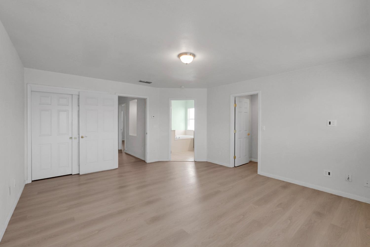 1412 Red Ribbons Ln, Manteca, CA 95337