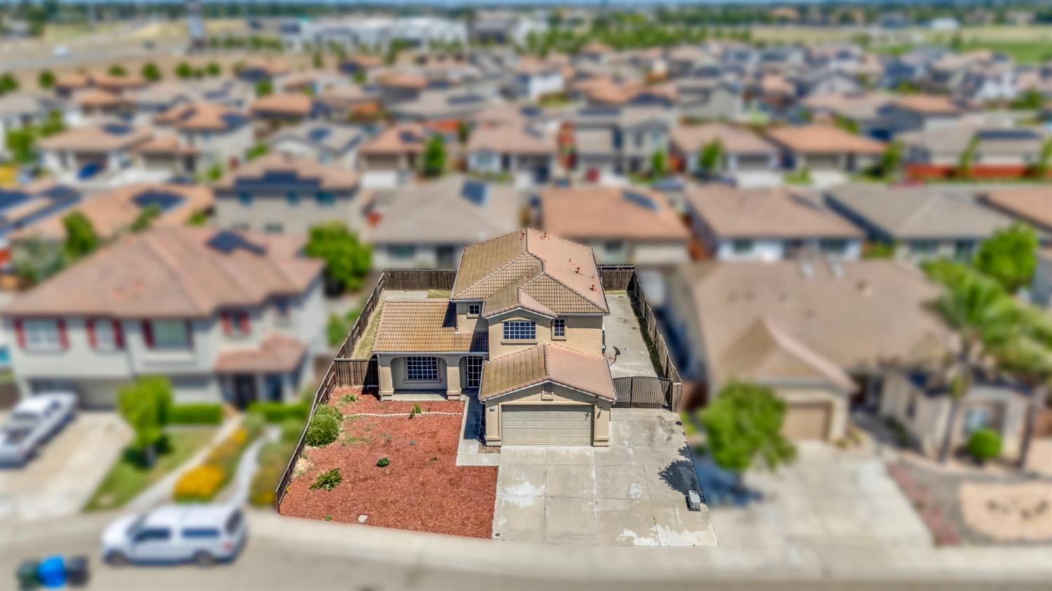 1412 Red Ribbons Ln, Manteca, CA 95337