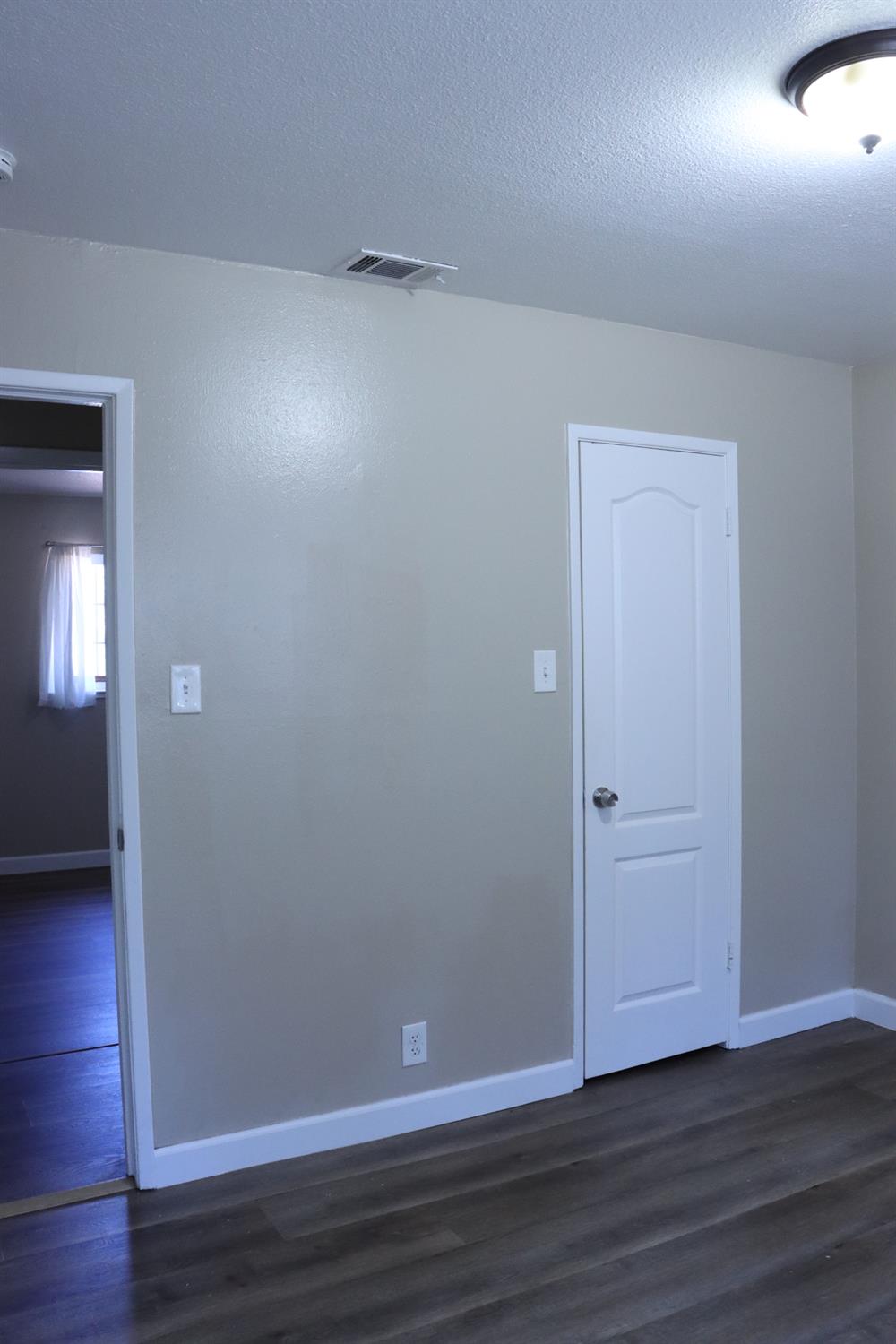 1820 Celeste Dr, Modesto, CA 95355