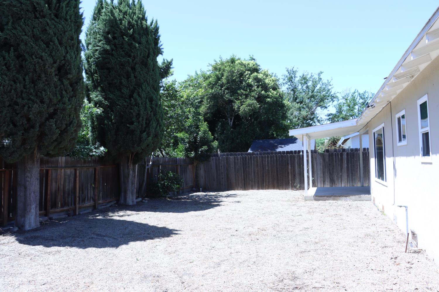 1820 Celeste Dr, Modesto, CA 95355