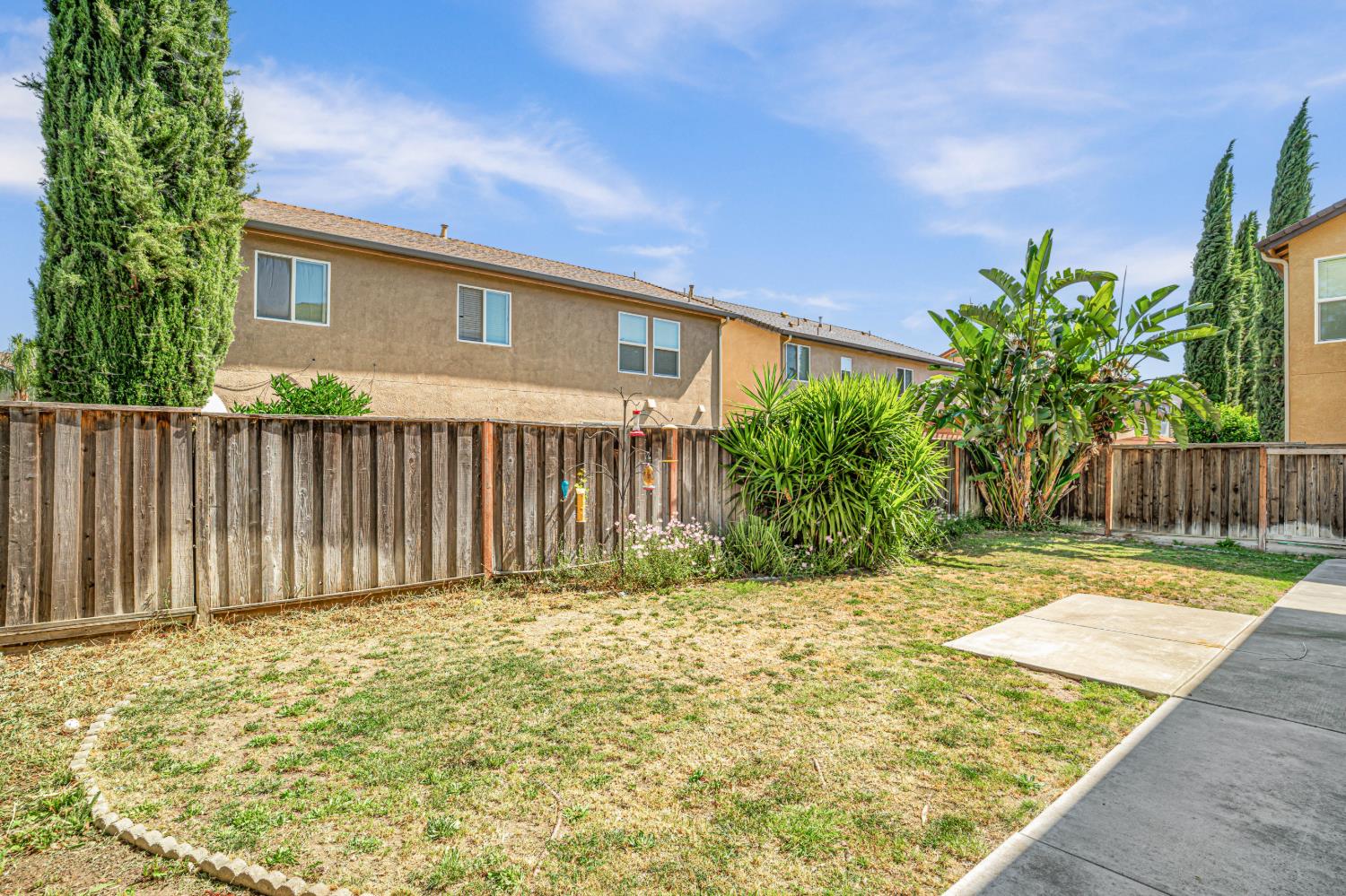 2201 Driftwood Park Dr, Modesto, CA 95355