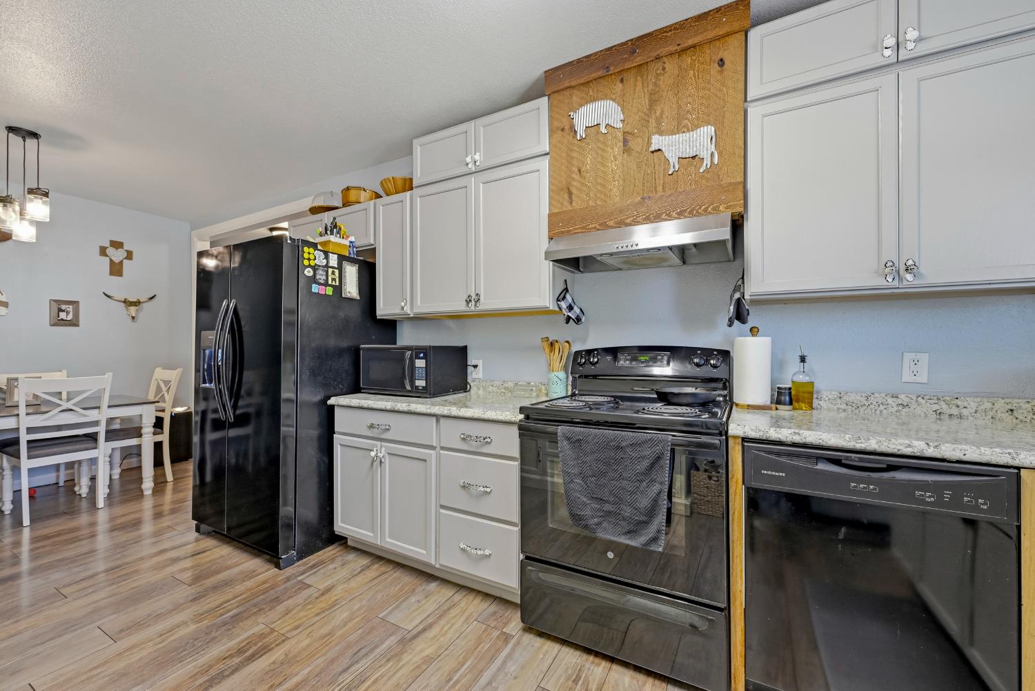 456 E Gerard Ave, Merced, CA 95341