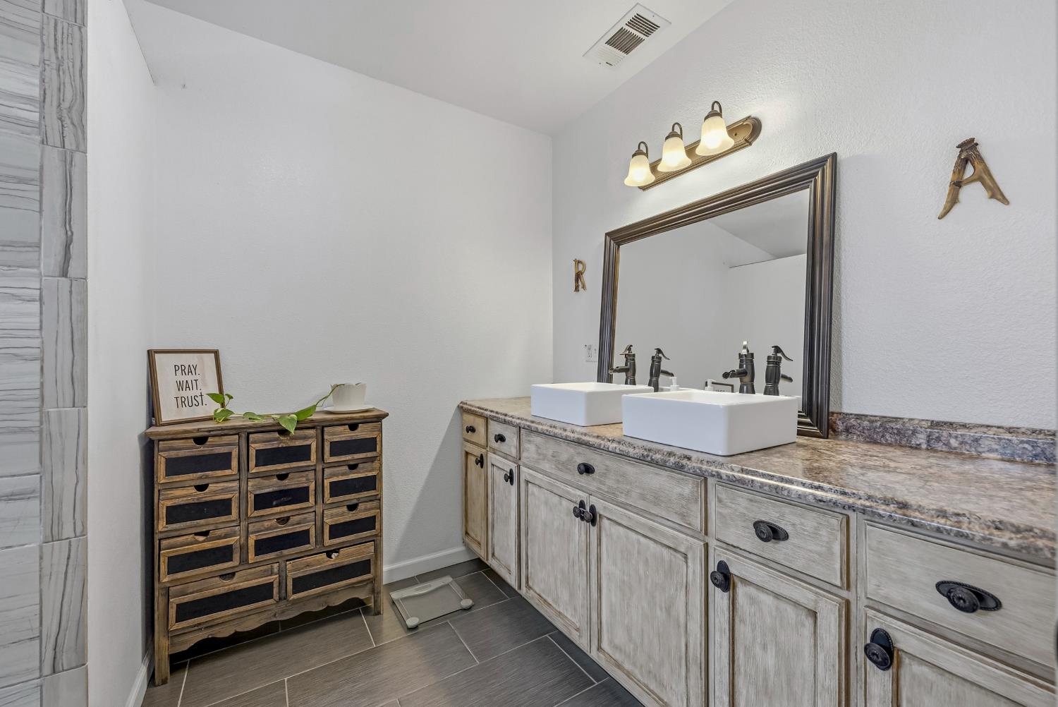 456 E Gerard Ave, Merced, CA 95341