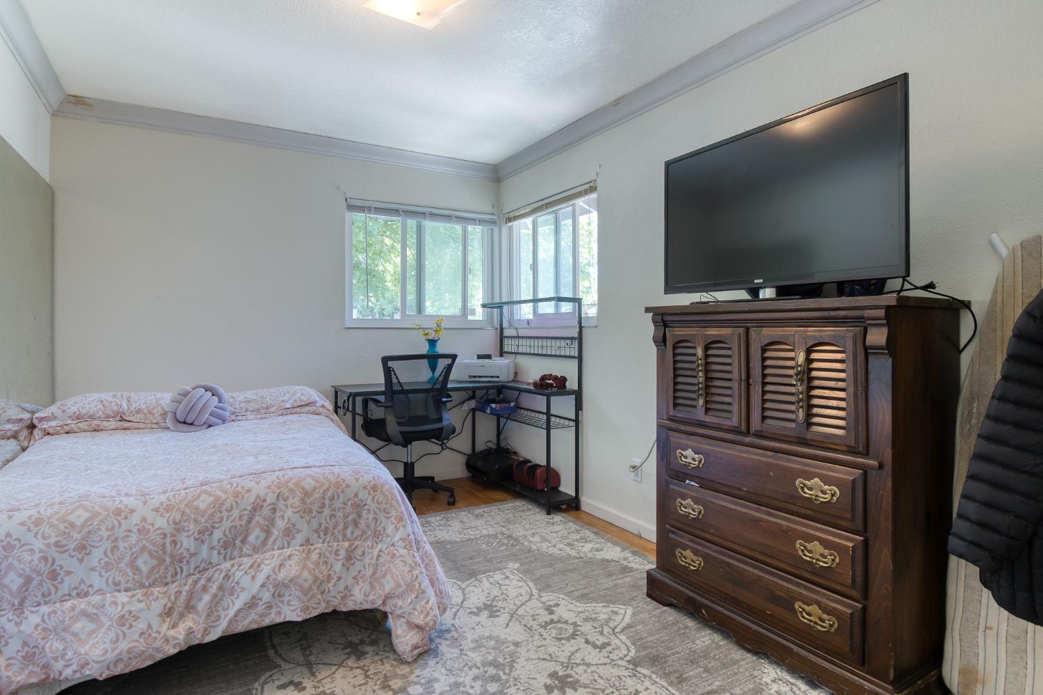 3313 Mansfield Ln, Modesto, CA 95350
