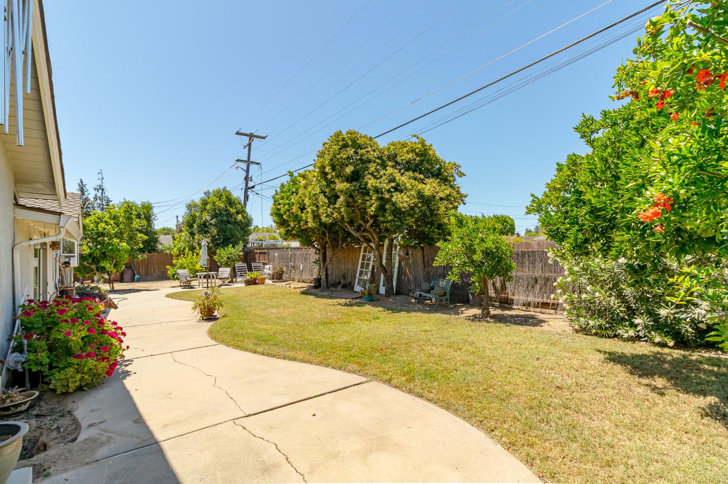 3313 Mansfield Ln, Modesto, CA 95350