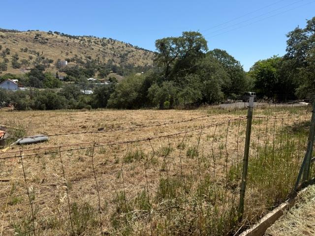 348 Mineral St, Copperopolis, CA 95228
