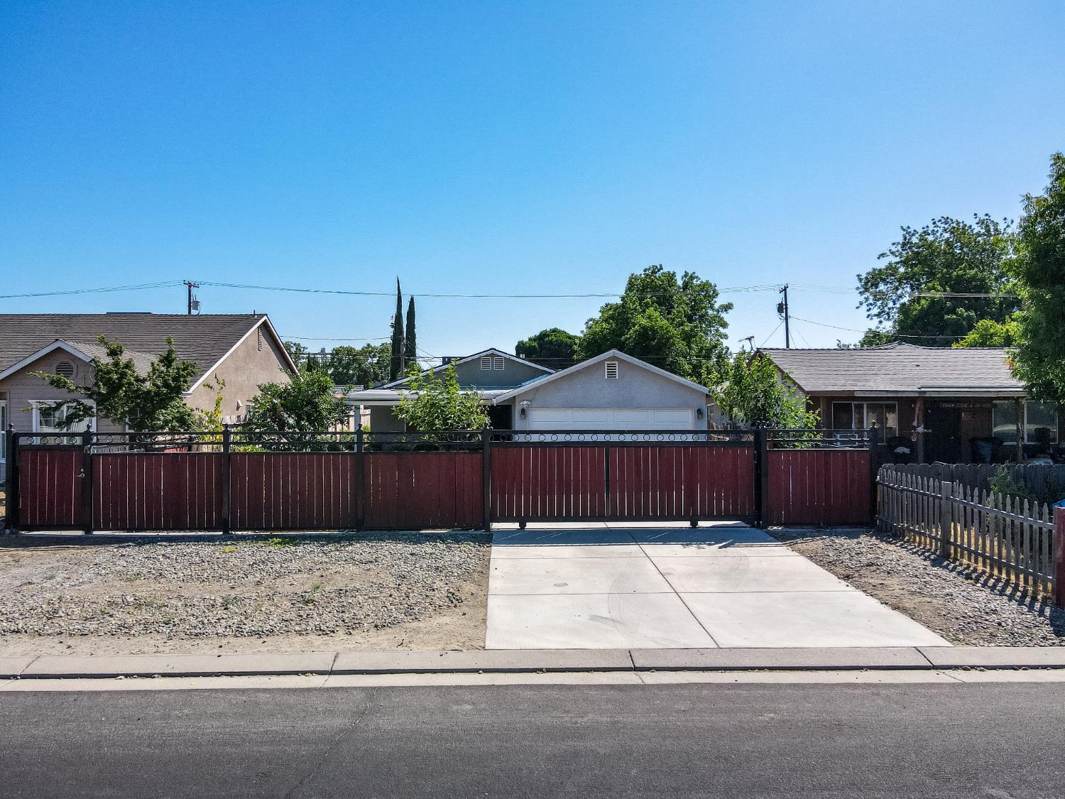 5467 9th St, Keyes, CA 95328