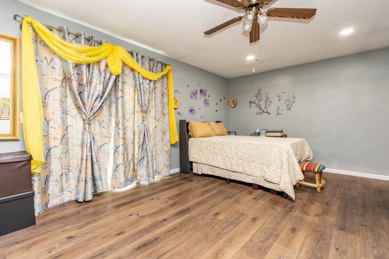 5467 9th St, Keyes, CA 95328