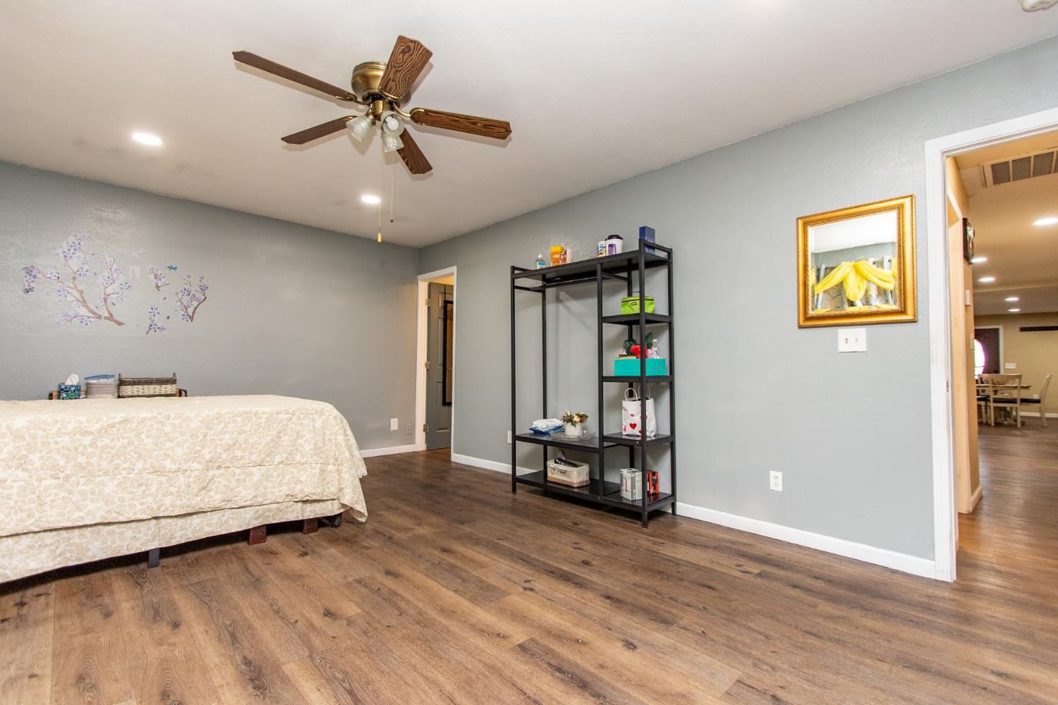 5467 9th St, Keyes, CA 95328