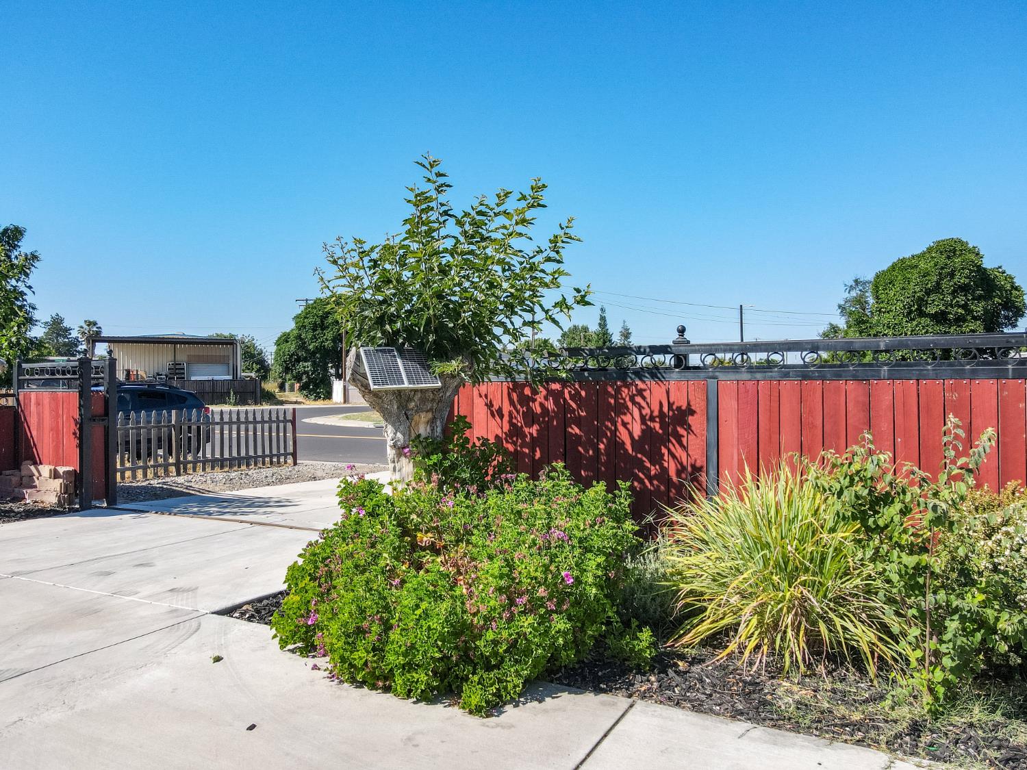 5467 9th St, Keyes, CA 95328