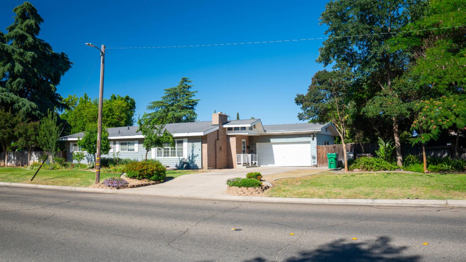 2184 Linden St, Atwater, CA 95301