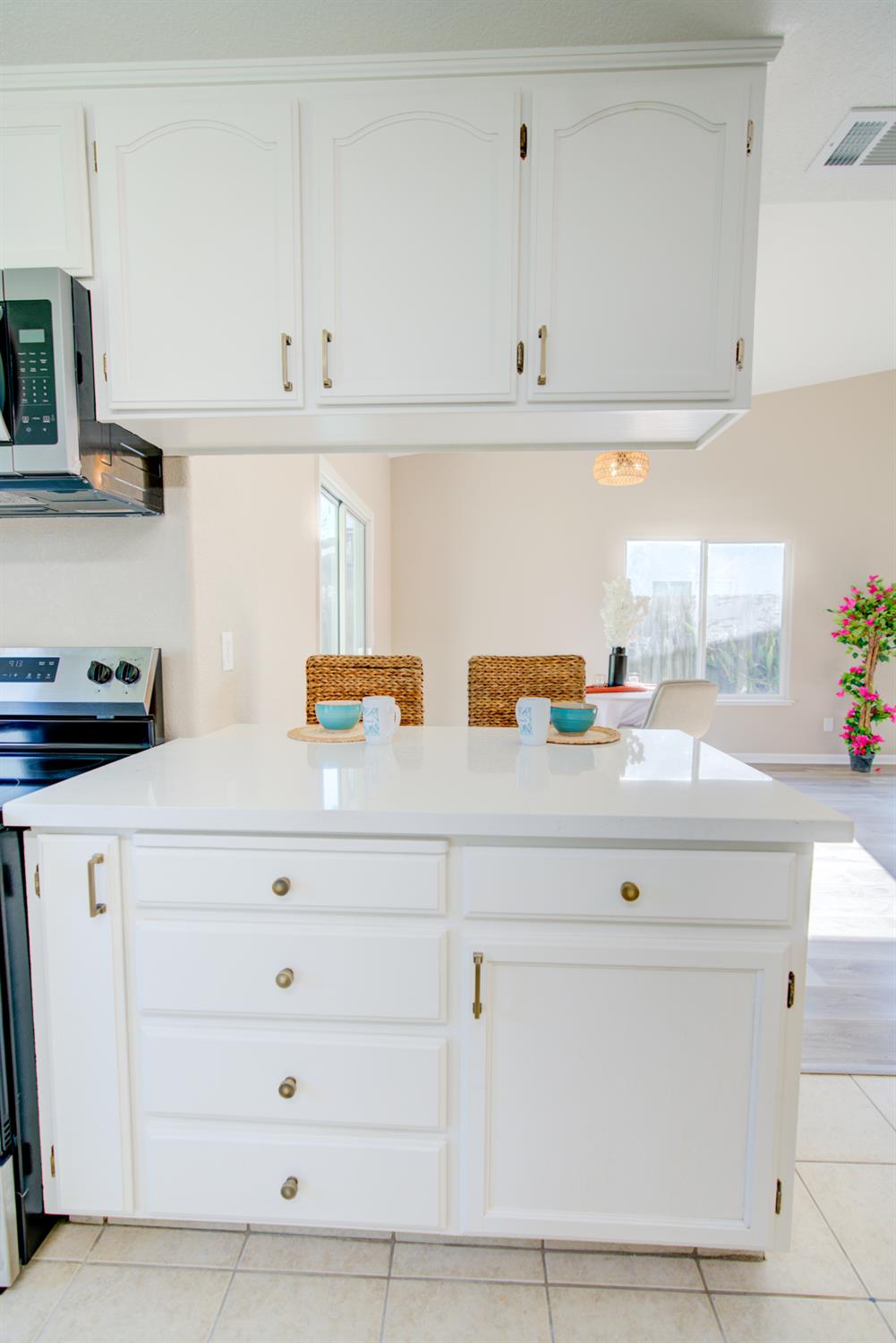 3546 Paseo Verde Ave, Merced, CA 95348
