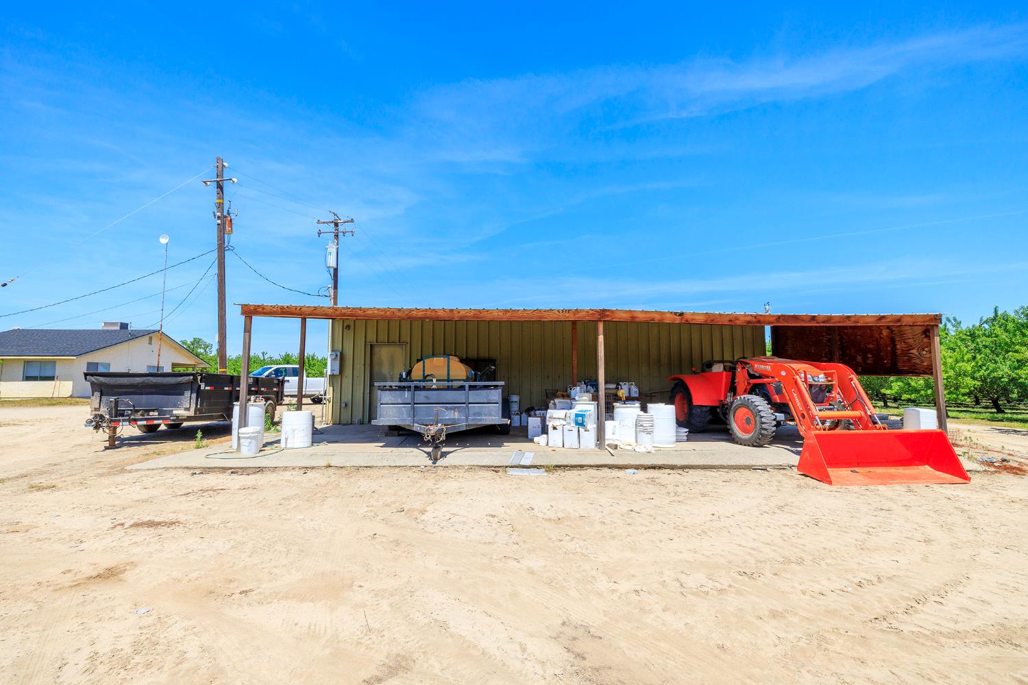 11716 11714 Amsterdam Rd, Winton, CA 95388
